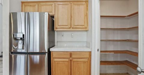 101 S Pinnacles Cir, Sacramento, CA 95835 Photo