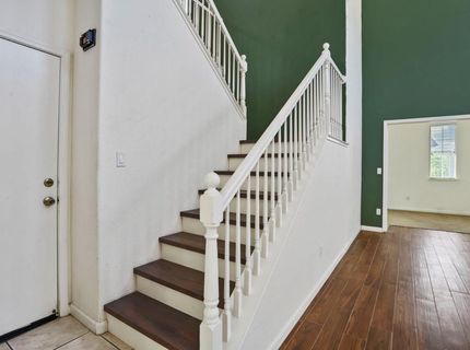 101 S Pinnacles Cir, Sacramento, CA 95835 Photo