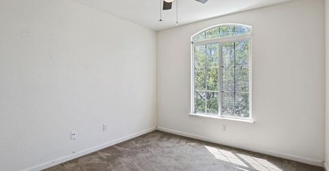 101 S Pinnacles Cir, Sacramento, CA 95835 Photo