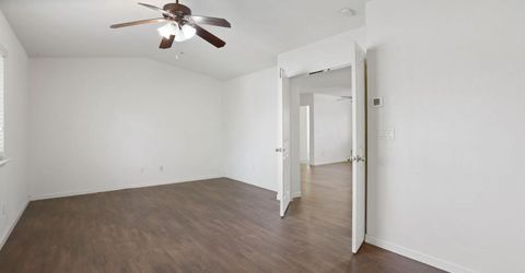 101 S Pinnacles Cir, Sacramento, CA 95835 Photo