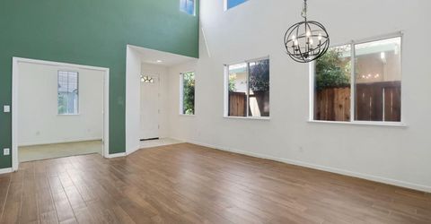 101 S Pinnacles Cir, Sacramento, CA 95835 Photo