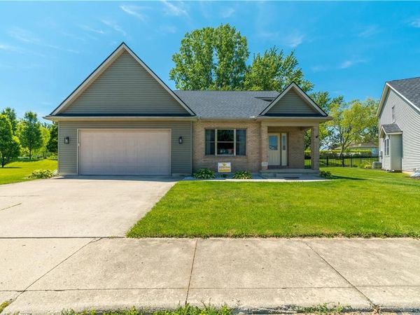 132 Village Green, Sidney, OH 45365