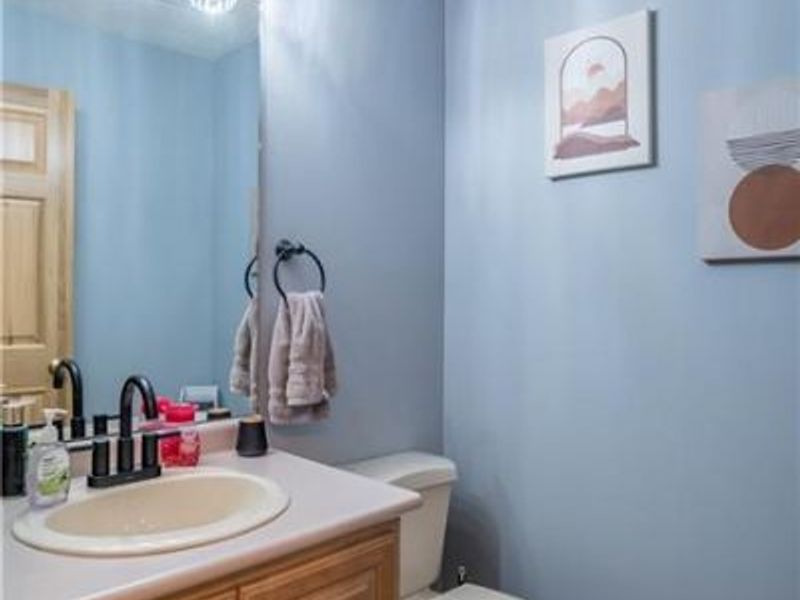132 Village Green, Sidney, OH 45365 Photo 15