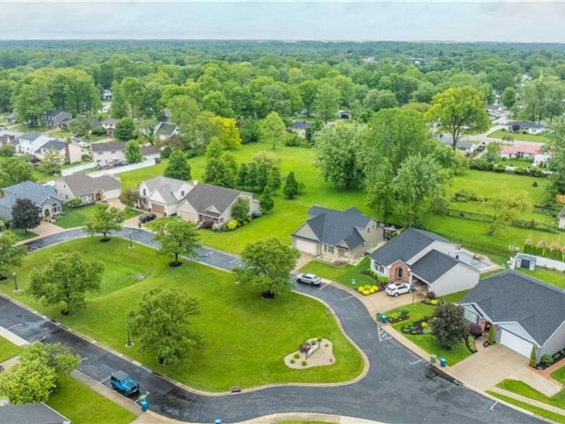 132 Village Green, Sidney, OH 45365 Photo 5
