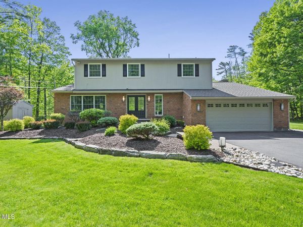 207 Swift Road, Voorheesville, NY 12186