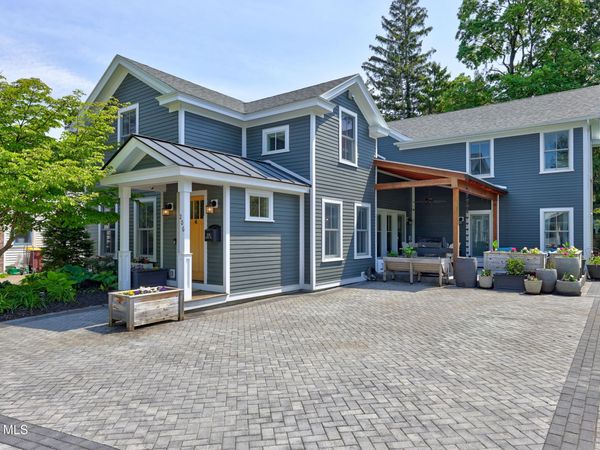 206 Nelson Avenue, Saratoga Springs, NY 12866