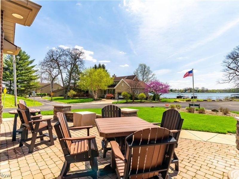 4101 Cove Circle NW, Canton, OH 44708 Photo 4