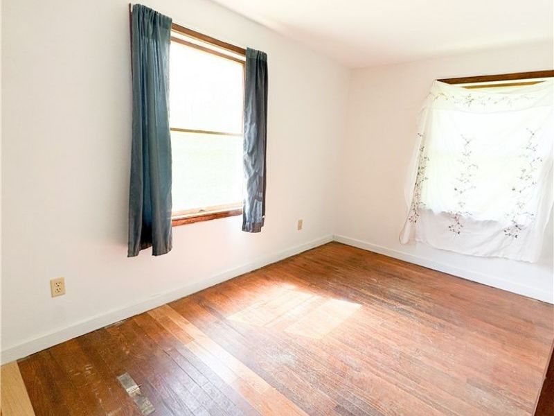 81 S Pleasant Street, Oberlin, OH 44074 Photo 22