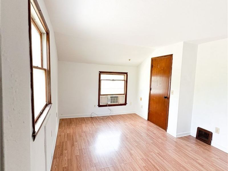 81 S Pleasant Street, Oberlin, OH 44074 Photo 32