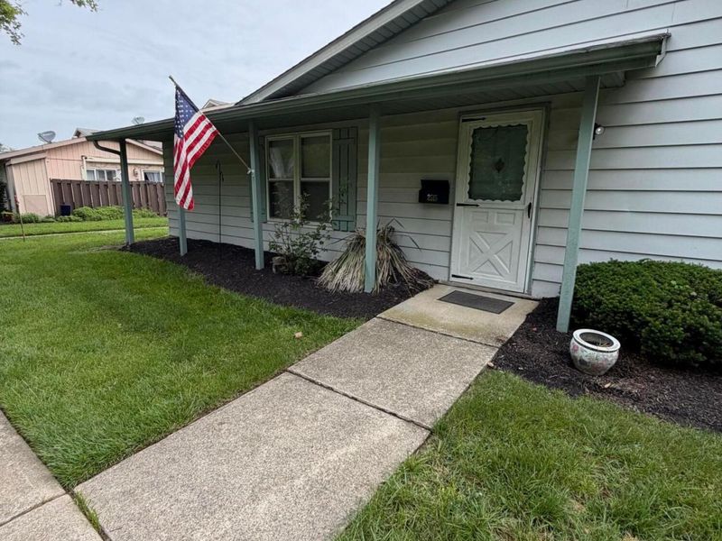 2515 Nassau Drive , Unit 25D, Columbus, OH 43232 Photo 1
