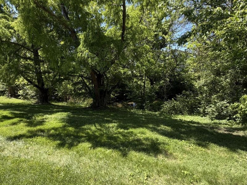 2515 Nassau Drive , Unit 25D, Columbus, OH 43232 Photo 3