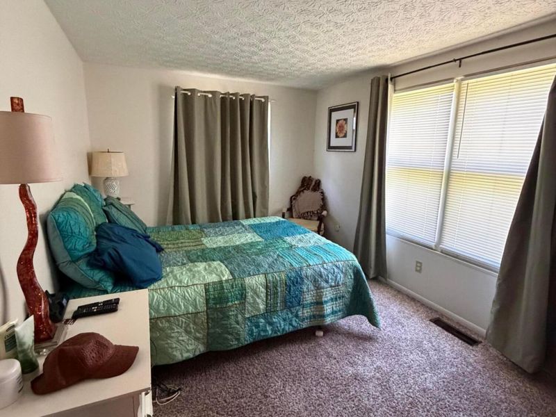 2515 Nassau Drive , Unit 25D, Columbus, OH 43232 Photo 7