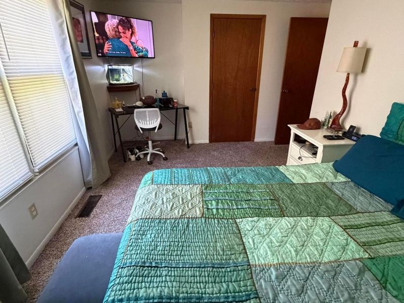 2515 Nassau Drive , Unit 25D, Columbus, OH 43232 Photo 8