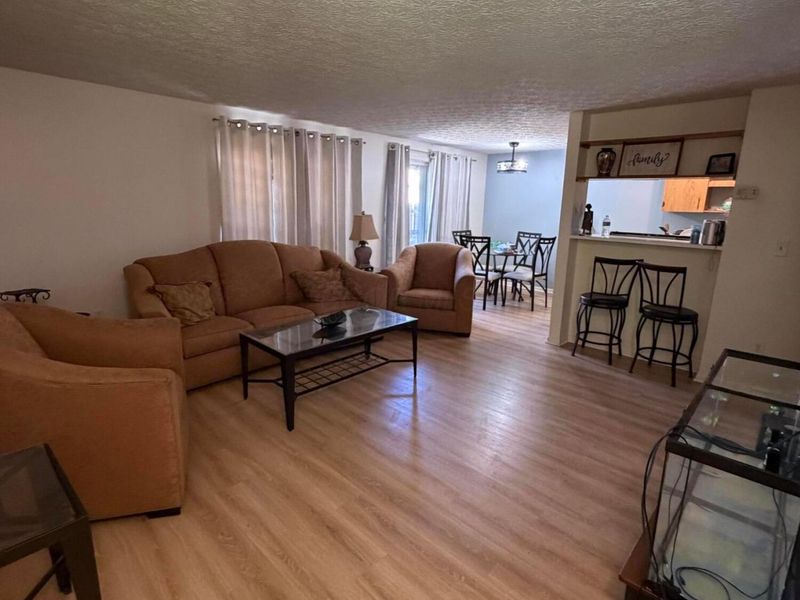 2515 Nassau Drive , Unit 25D, Columbus, OH 43232 Photo 9