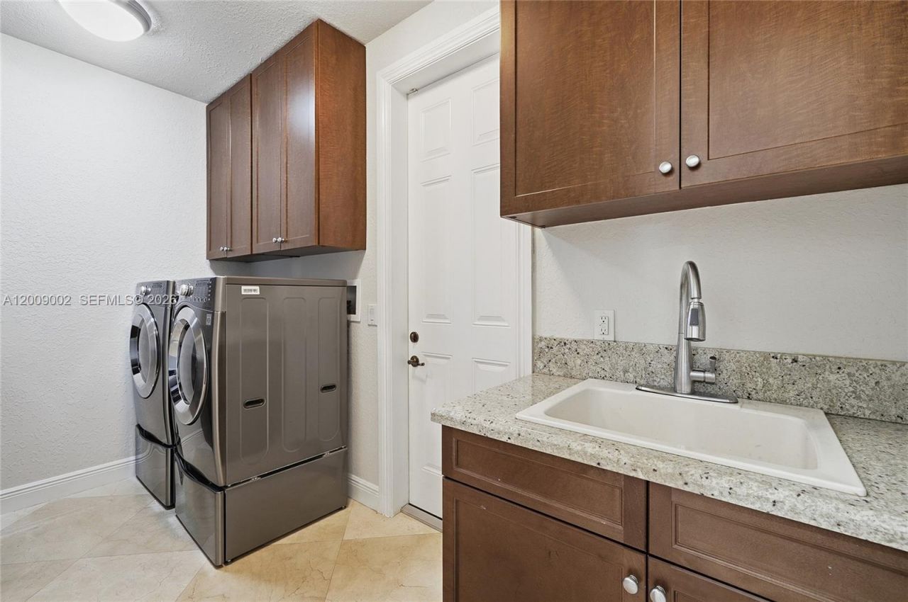 14370 Jockey Cir N , Davie, FL 33330 Photo