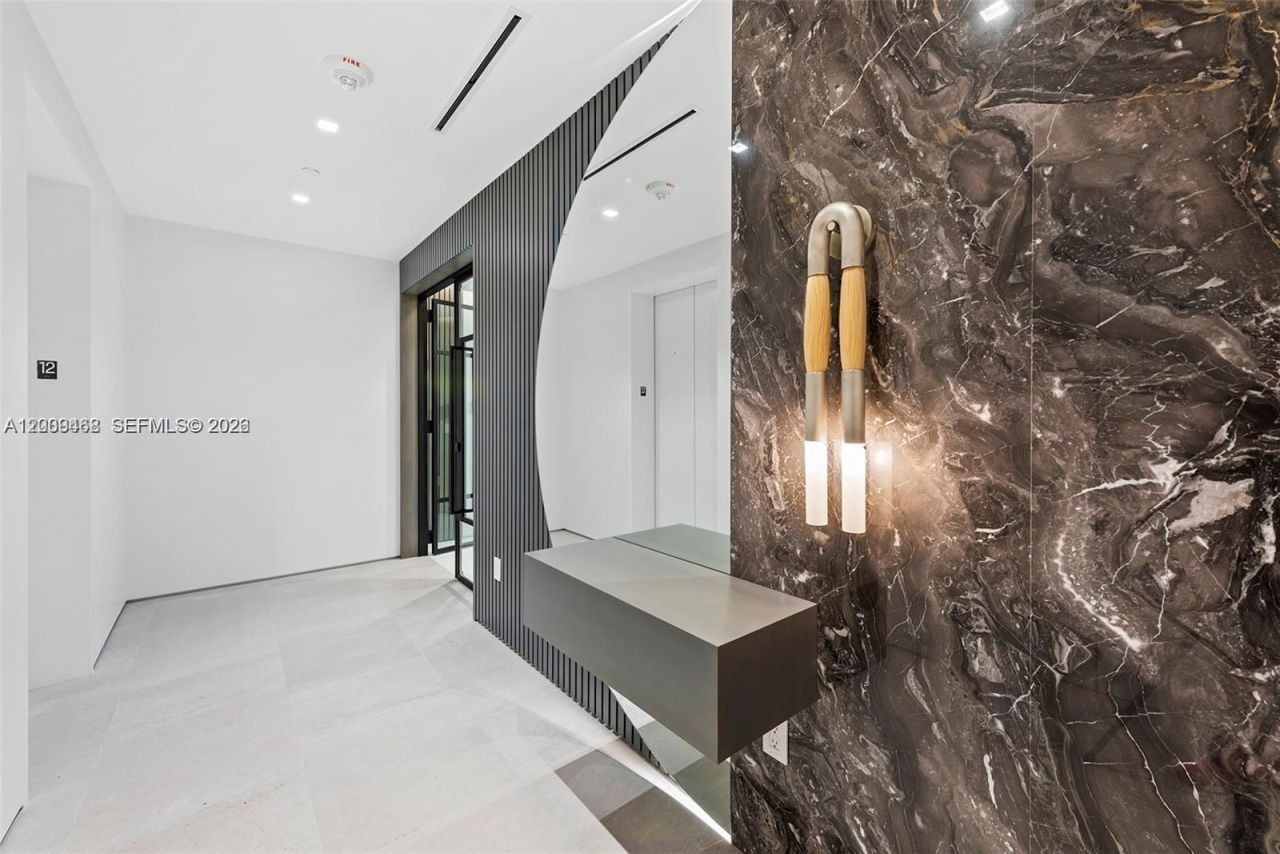 100 S Pointe Dr , Unit 1206, Miami Beach, FL 33139 Photo