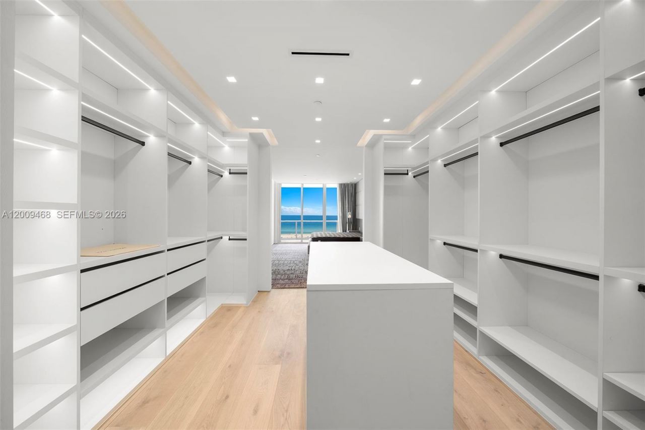 100 S Pointe Dr , Unit 1206, Miami Beach, FL 33139 Photo