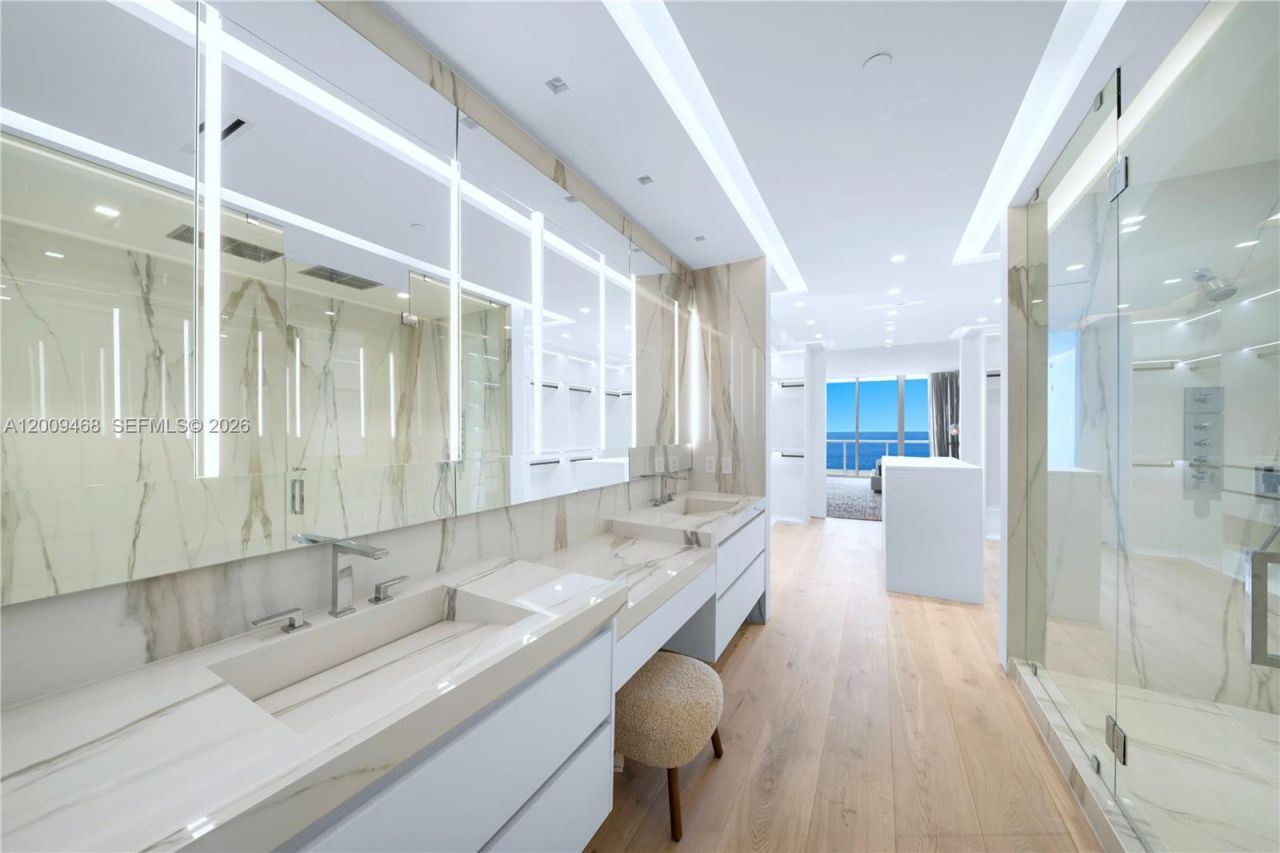 100 S Pointe Dr , Unit 1206, Miami Beach, FL 33139 Photo