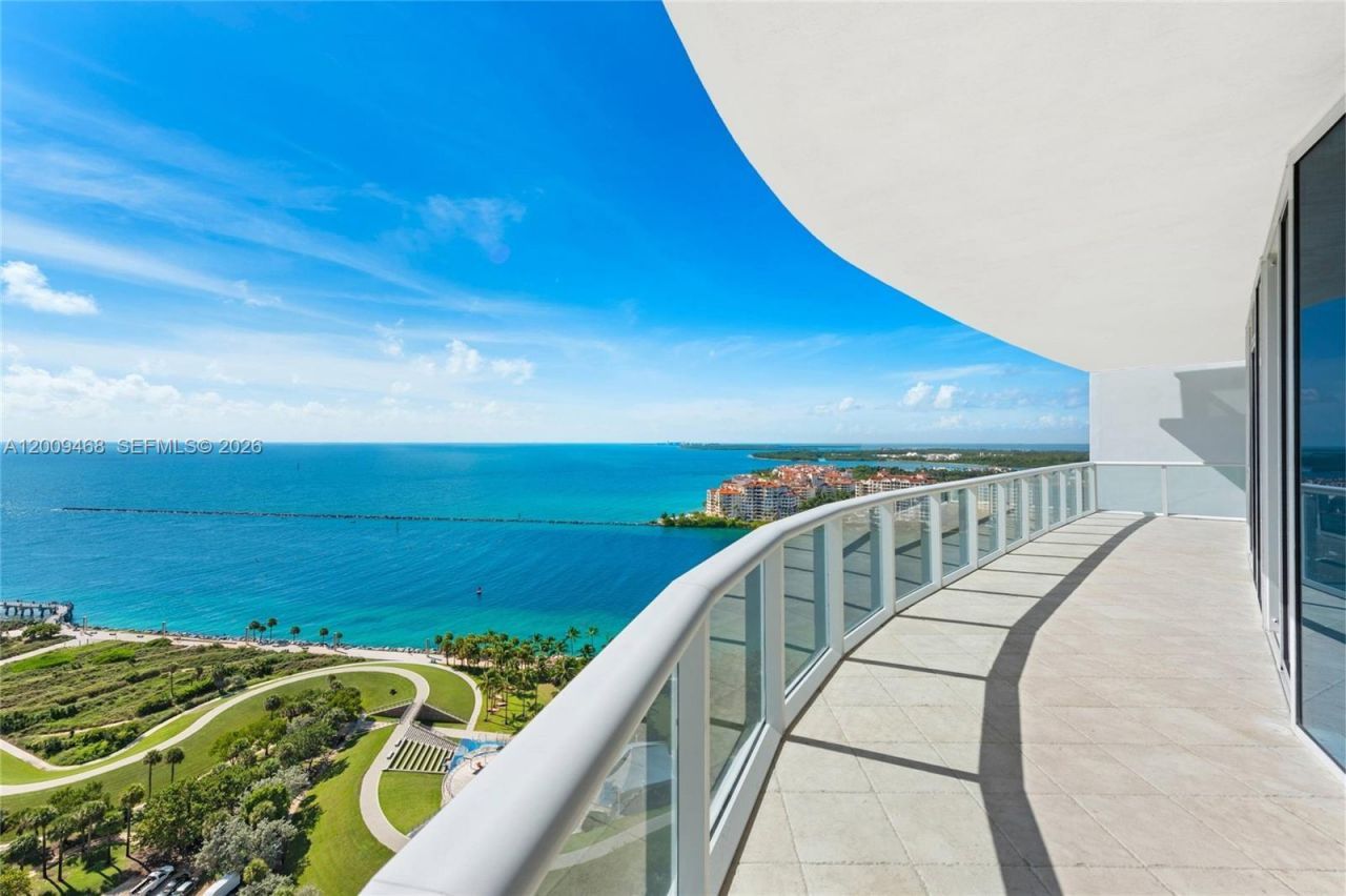 100 S Pointe Dr , Unit 1206, Miami Beach, FL 33139 Photo