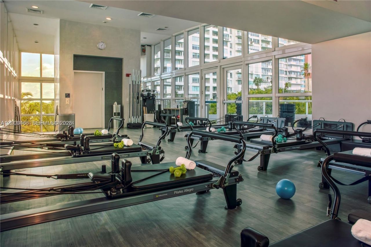 100 S Pointe Dr , Unit 1206, Miami Beach, FL 33139 Photo