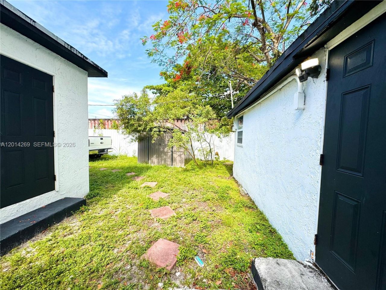 1484 NW 60th St , Miami, FL 33142 Photo