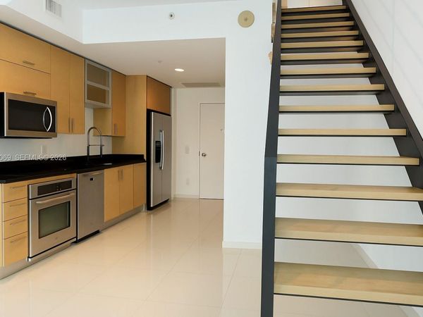 60 SW 13th St , Unit 3418, Miami, FL 33130
