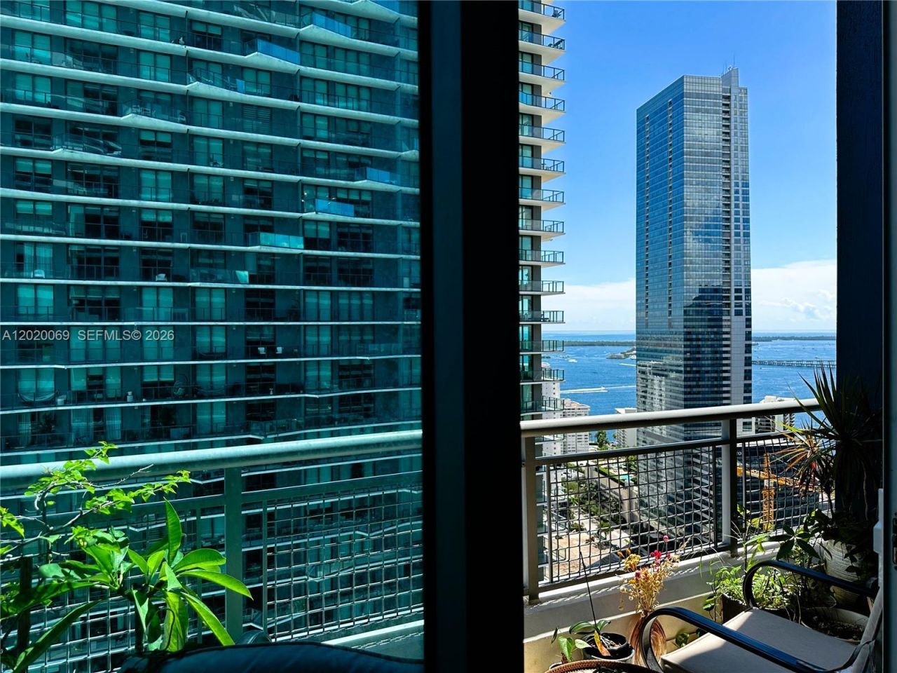 60 SW 13th St , Unit 3418, Miami, FL 33130 Photo