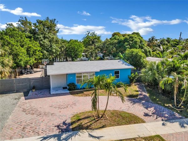 4740 NE 2nd Ter , Deerfield Beach, FL 33064