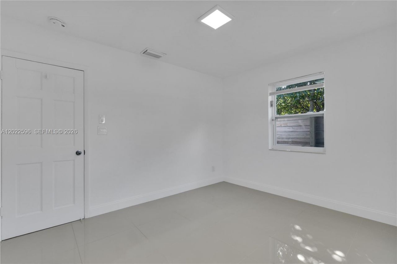 4740 NE 2nd Ter , Deerfield Beach, FL 33064 Photo