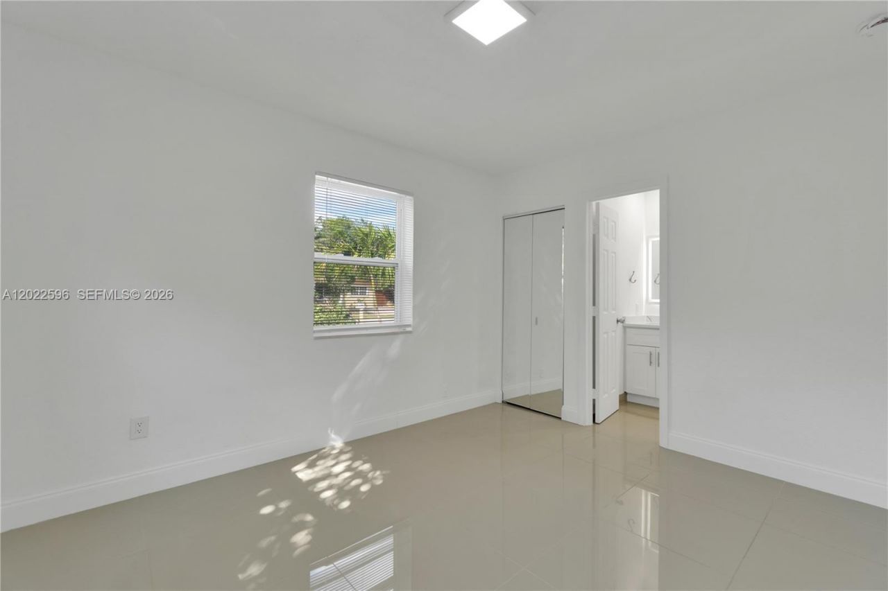 4740 NE 2nd Ter , Deerfield Beach, FL 33064 Photo