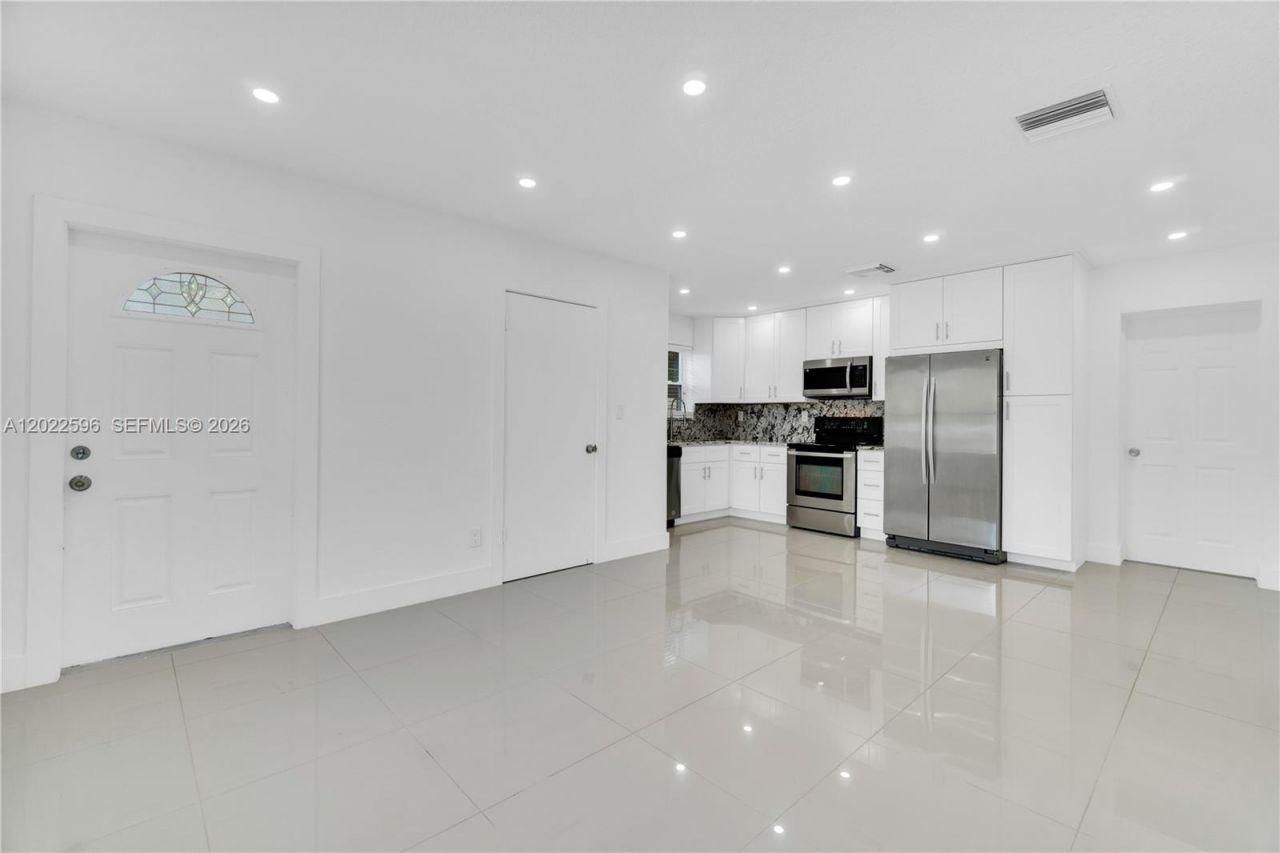 4740 NE 2nd Ter , Deerfield Beach, FL 33064 Photo