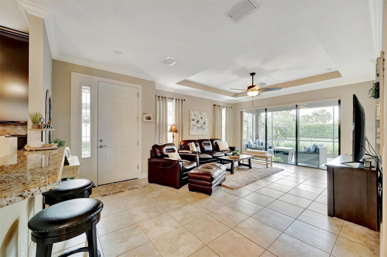 4732 Alexandria Court, Palmetto, FL 34221 Photo