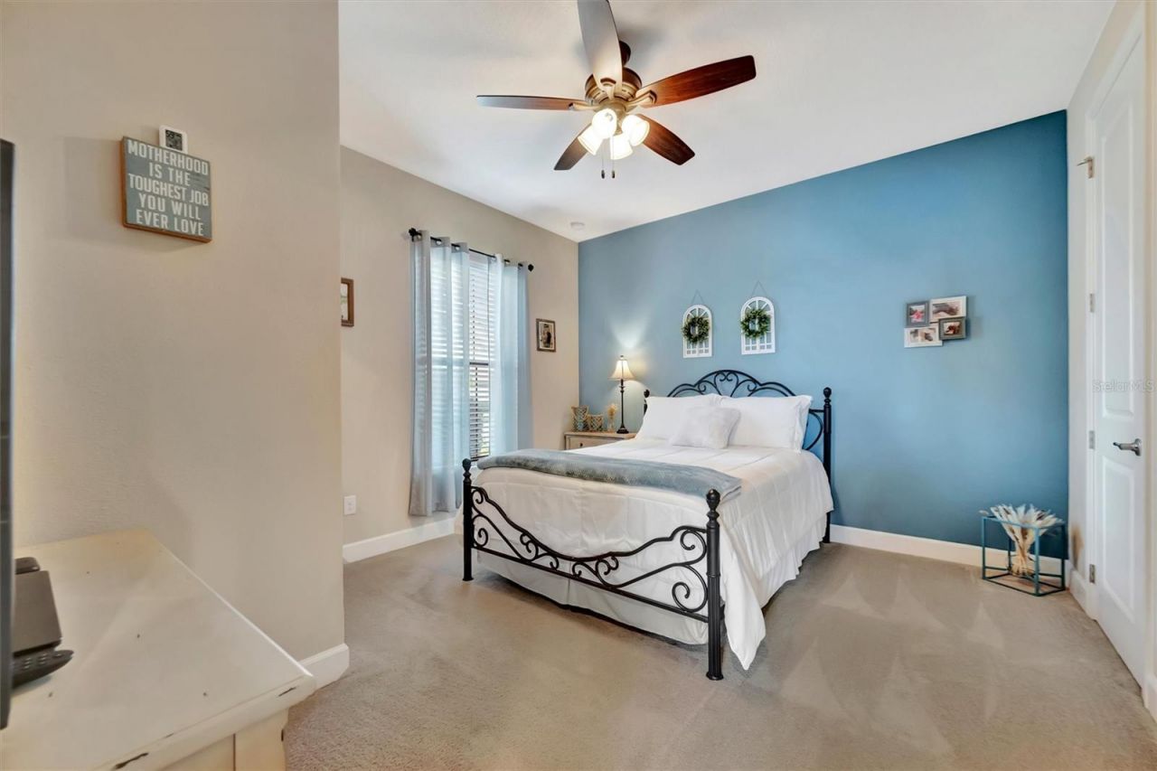 4732 Alexandria Court, Palmetto, FL 34221 Photo