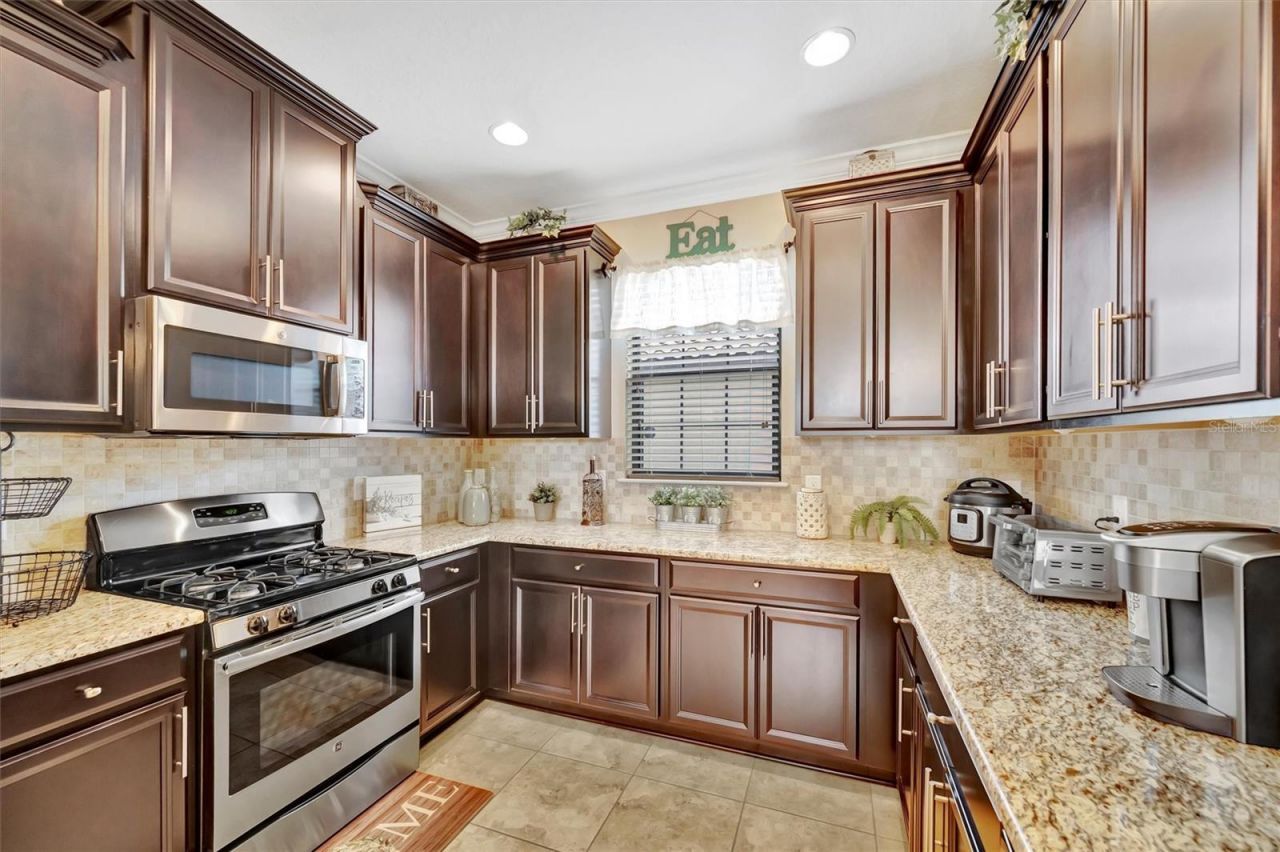 4732 Alexandria Court, Palmetto, FL 34221 Photo
