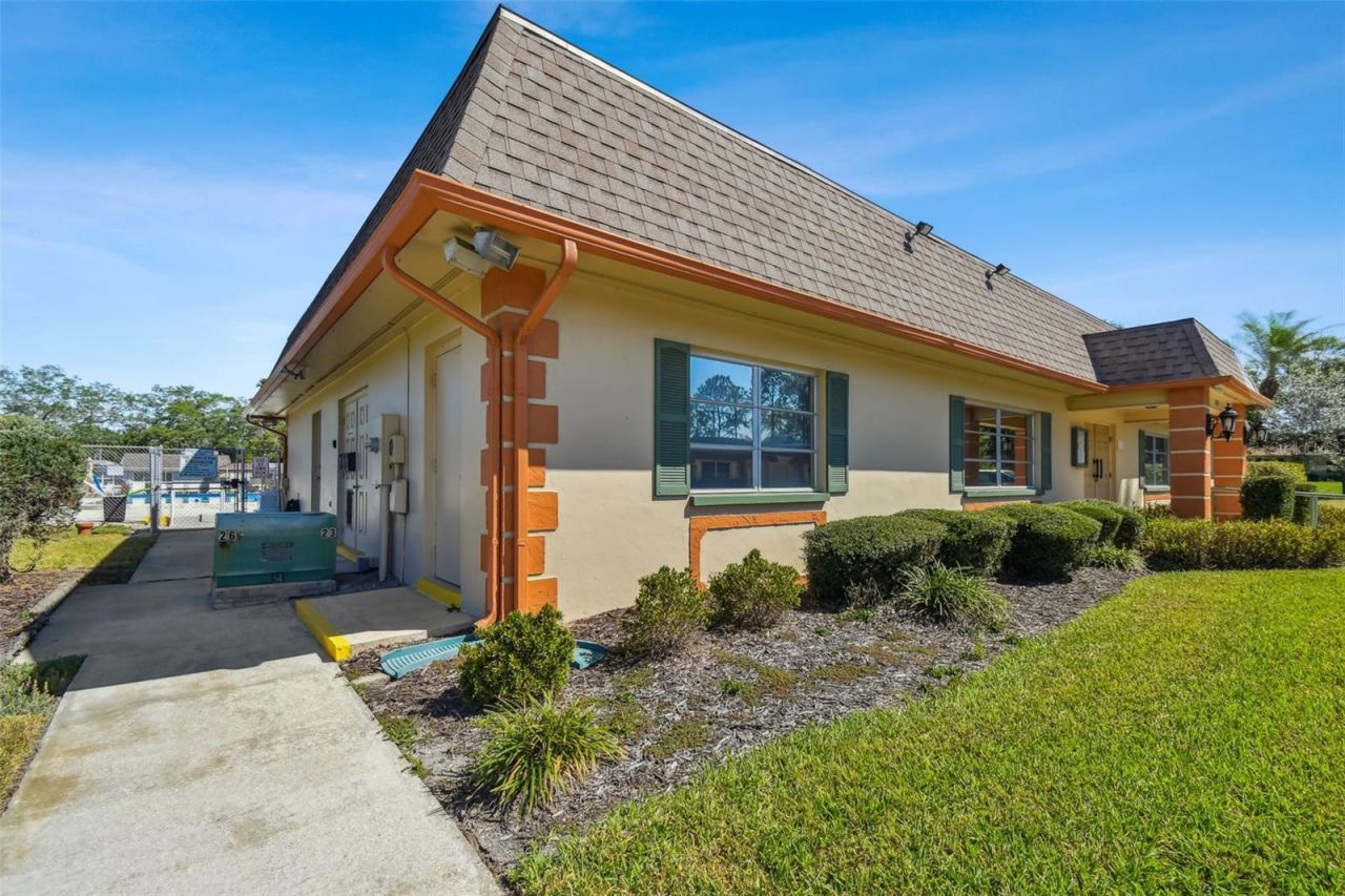 6775 Armand Place N, Unit 4, Pinellas Park, FL 33781 Photo