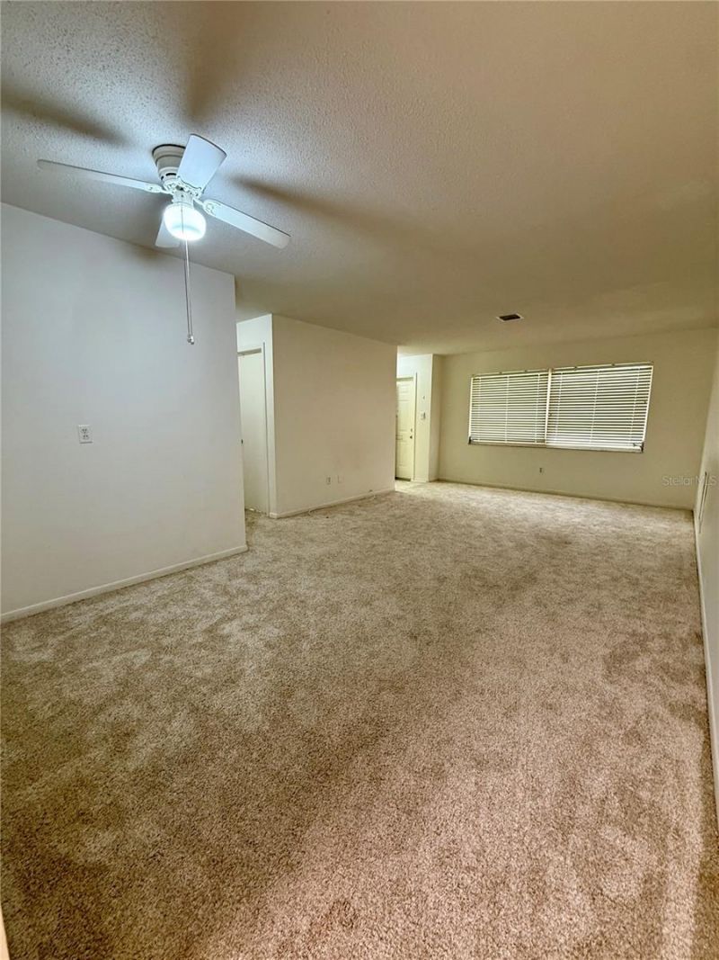 6775 Armand Place N, Unit 4, Pinellas Park, FL 33781 Photo