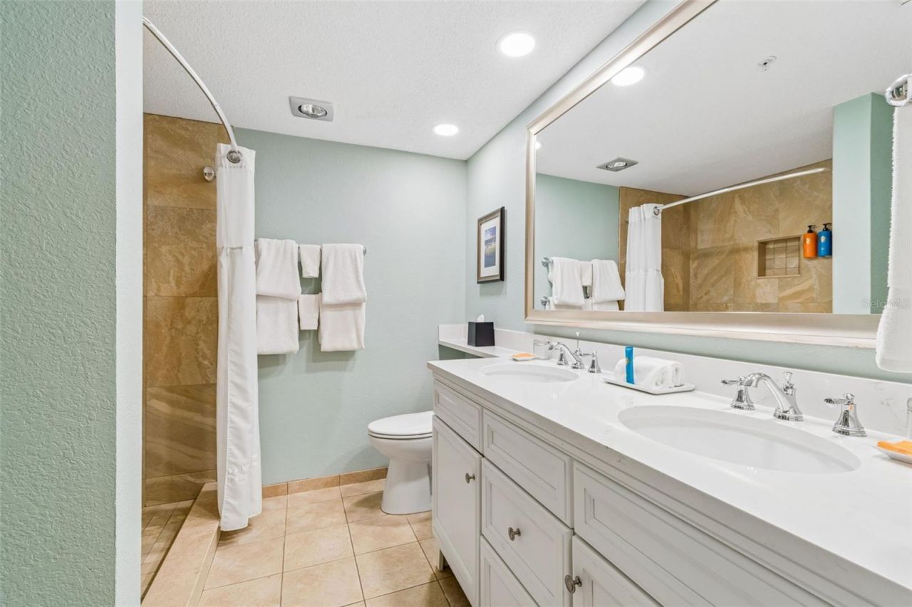 36750 Us Highway 19 , Unit 21202, Palm Harbor, FL 34684 Photo
