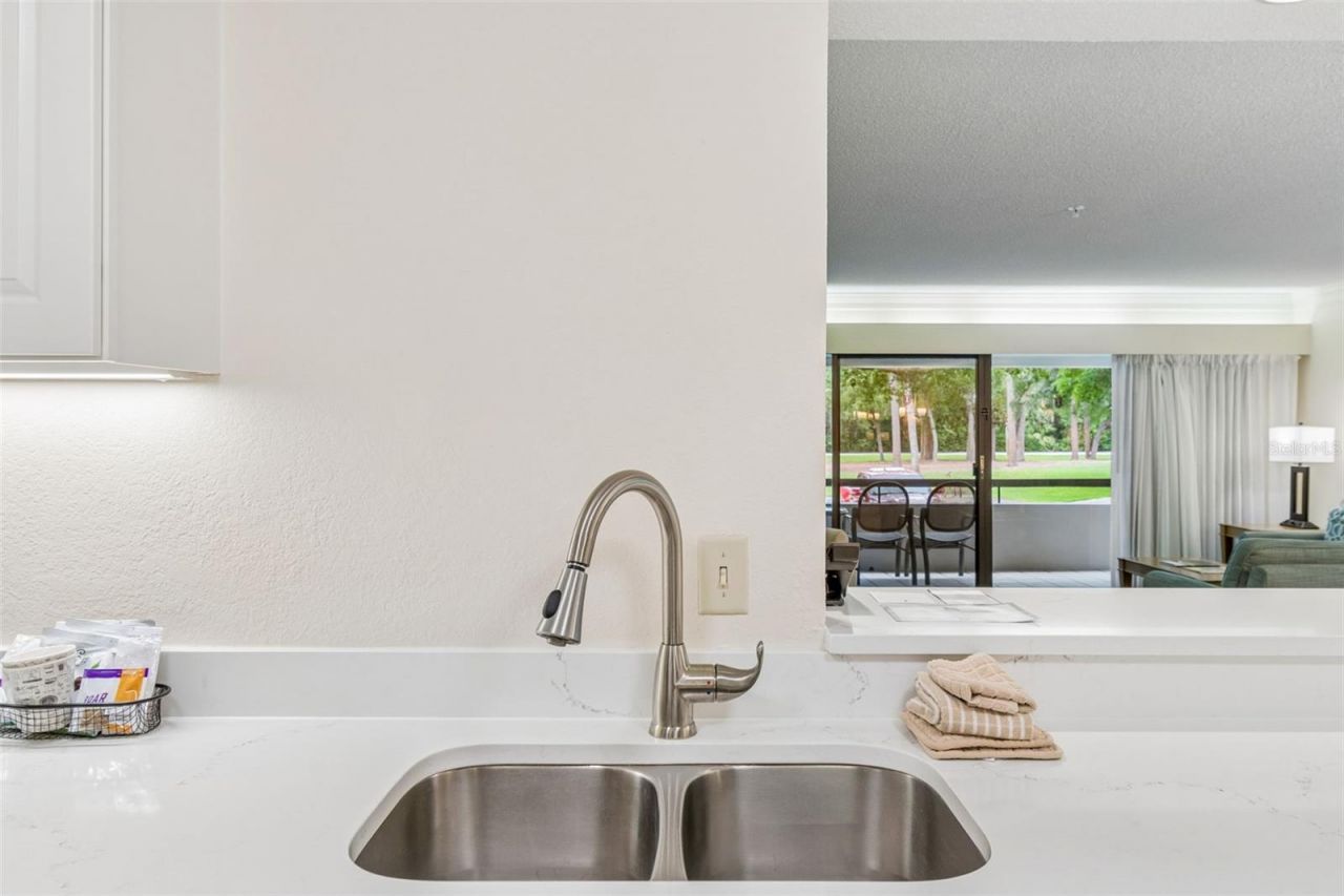 36750 Us Highway 19 , Unit 21202, Palm Harbor, FL 34684 Photo