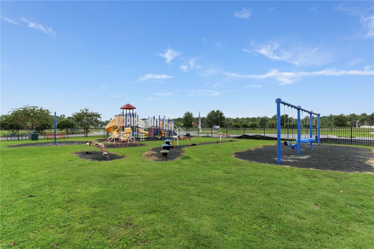 5562 Lewisham Drive , Davenport, FL 33837 Photo