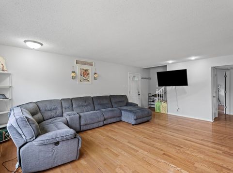 Main Photo