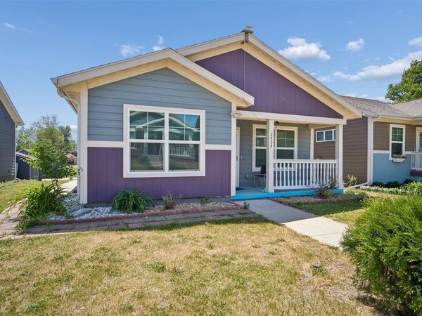 2434 Saylor Road, Des Moines, IA 50313