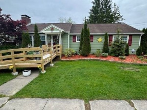 24 Camp Street , Auburn, NY 13021