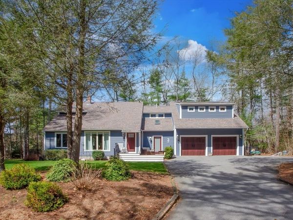 4 Pocohontas Way, Mattapoisett, MA 02739