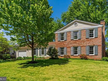 1119 BRADFIELD DRIVE SW , LEESBURG, VA 20175
