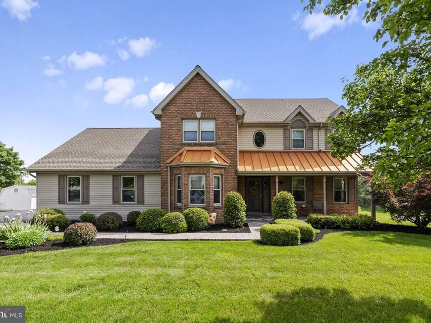 1820 Oakridge Court, Lebanon, PA 17046 Main Photo