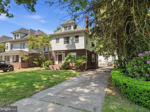 908 W STATE STREET, TRENTON, NJ 08618