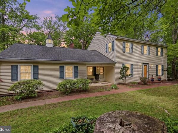 28 FOREST LANE, EWING, NJ 08628