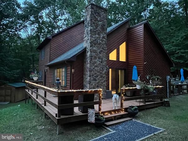 945 WHITE OAK TRAIL, PAW PAW, WV 25434