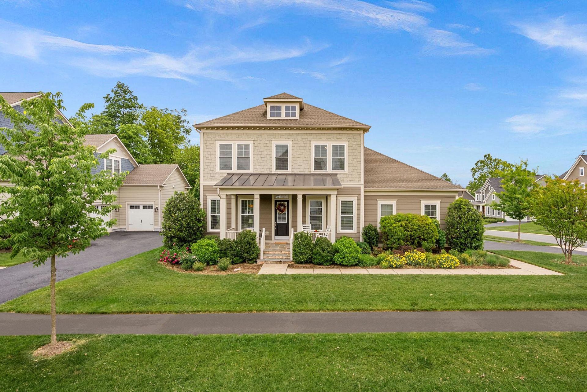 41953 Paddock Gate Place, Ashburn, VA 20148 Main Photo