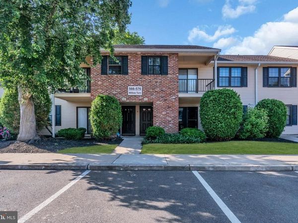 572B WILLOW TURN , MOUNT LAUREL, NJ 08054